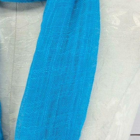 Berkshire Fashions blue sheer lightweight Wrap accessory Scarf 18x64 - Picture 4 of 5